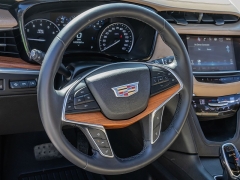 Used 2017  Cadillac XT5 4d SUV AWD Platinum at A Motors Sales & Finance near San Antonio&comma; TX