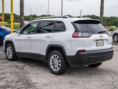 Used 2021  Jeep Cherokee Latitude FWD at A Motors Sales & Finance near San Antonio&comma; TX