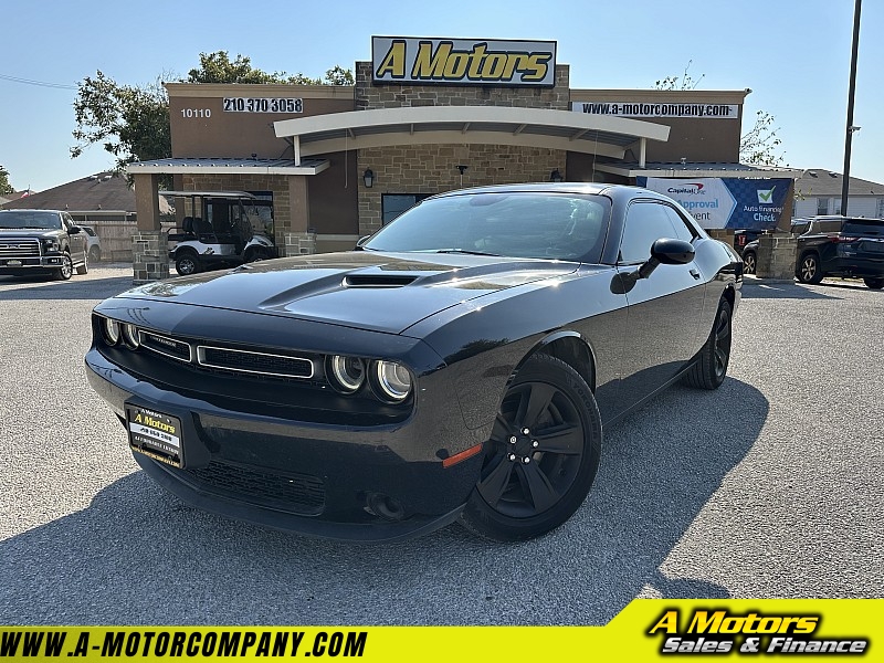 Used 2019  Dodge Challenger 2d Coupe RWD SXT at A Motors Sales & Finance near San Antonio, TX