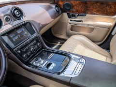 Used 2016  Jaguar XJ 4d Sedan Portfolio LWB at A Motors Sales & Finance near San Antonio&comma; TX