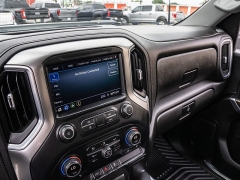 Used 2021  Chevrolet Silverado 3500HD 4WD Crew Cab 159" LT Gas at A Motors Sales & Finance near San Antonio&comma; TX