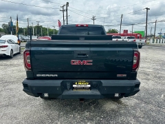 Used 2017 GMC Sierra 1500 4WD Crew Cab SLT at A Motors Sales & Finance near San Antonio, TX