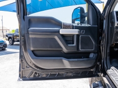 Used 2019  Ford Super Duty F-250 4WD Crew Cab Lariat at A Motors Sales & Finance near San Antonio&comma; TX