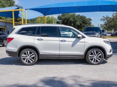 Used 2018  Honda Pilot 4d SUV AWD Elite at A Motors Sales & Finance near San Antonio&comma; TX