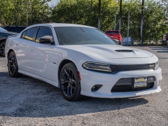 Used 2019  Dodge Charger 4d Sedan RWD R/T at A Motors Sales & Finance near San Antonio, TX