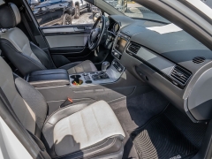 Used 2017  Volkswagen Touareg 4d SUV 4motion Wolfsburg at A Motors Sales & Finance near San Antonio&comma; TX