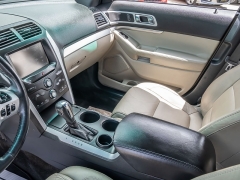 Used 2014  Ford Explorer 4d SUV FWD XLT at A Motors Sales & Finance near San Antonio&comma; TX