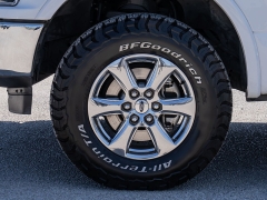 Used 2019  Ford F-150 4WD SuperCrew Lariat 5 1&sol;2 at A Motors Sales & Finance near San Antonio&comma; TX