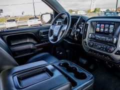 Used 2017  GMC Sierra 1500 2WD Crew Cab SLT at A Motors Sales & Finance near San Antonio&comma; TX