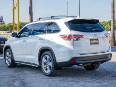Used 2015 Toyota Highlander 4d SUV AWD Limited Platinum at A Motors Sales & Finance near San Antonio, TX