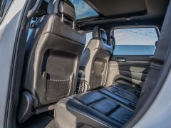 Used 2020  Jeep Grand Cherokee 4d SUV 2WD Overland High Altitude at A Motors Sales & Finance near San Antonio, TX