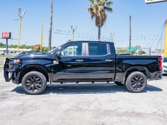 Used 2020  Chevrolet Silverado 1500 2WD Crew Cab Custom at A Motors Sales & Finance near San Antonio&comma; TX