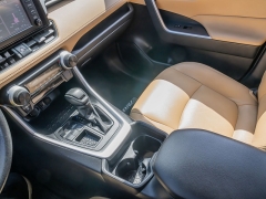 Used 2019  Toyota RAV4 4d SUV FWD LE at A Motors Sales & Finance near San Antonio&comma; TX