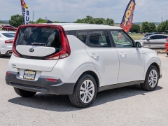 Used 2020  Kia Soul 4d Hatchback LX Auto at A Motors Sales & Finance near San Antonio&comma; TX