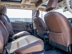 Used 2020  Toyota Sienna 4d Wagon FWD Limited Premium 7-Passenger at A Motors Sales & Finance near San Antonio&comma; TX