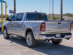 Used 2019  Ram 1500 2WD Crew Cab Laramie at A Motors Sales & Finance near San Antonio&comma; TX