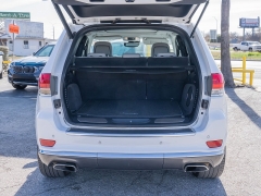 Used 2017  Jeep Grand Cherokee 4d SUV 4WD Summit at A Motors Sales & Finance near San Antonio&comma; TX