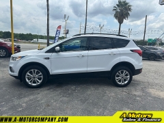 Used 2019 Ford Escape 4d SUV 4WD SEL at A Motors Sales & Finance near San Antonio, TX