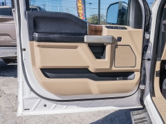 Used 2016  Ford F-150 2WD SuperCrew Lariat 5 1&sol;2 at A Motors Sales & Finance near San Antonio&comma; TX