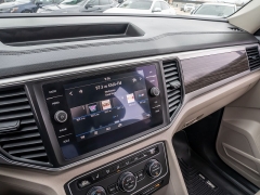 Used 2018  Volkswagen Atlas 3&period;6L V6 SE w&sol;Technology FWD at A Motors Sales & Finance near San Antonio&comma; TX