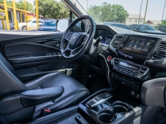 Used 2019  Honda Pilot 4d SUV FWD Touring 8-Passenger at A Motors Sales & Finance near San Antonio&comma; TX