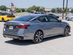 Used 2020  Nissan Altima 4d Sedan FWD 2&period;5L SR at A Motors Sales & Finance near San Antonio&comma; TX