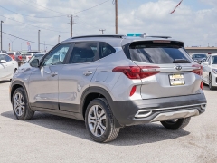Used 2021  Kia Seltos 4d SUV AWD S at A Motors Sales & Finance near San Antonio&comma; TX