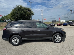 Used 2017 Chevrolet Traverse 4d SUV FWD LS at A Motors Sales & Finance near San Antonio, TX