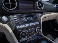 Used 2016  Mercedes-Benz SL-Class 2d Convertible SL400 at A Motors Sales & Finance near San Antonio&comma; TX