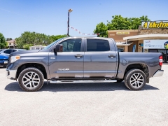 Used 2017  Toyota Tundra 4WD CrewMax SR5 5&period;7L FFV at A Motors Sales & Finance near San Antonio&comma; TX