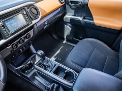 Used 2018  Toyota Tacoma 2WD Double Cab SR5 V6 at A Motors Sales & Finance near San Antonio&comma; TX