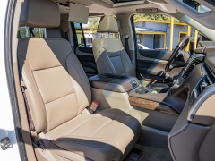 Used 2017  Chevrolet Suburban 4d SUV 4WD LT at A Motors Sales & Finance near San Antonio, TX