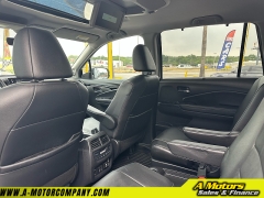 Used 2020 Honda Pilot 4d SUV FWD Touring 7-Passenger at A Motors Sales & Finance near San Antonio, TX
