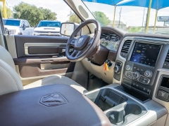 Used 2018  Ram 1500 2WD Crew Cab SLT at A Motors Sales & Finance near San Antonio&comma; TX