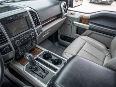 Used 2018  Ford F-150 2WD SuperCrew Lariat 5 1&sol;2 at A Motors Sales & Finance near San Antonio&comma; TX