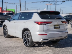 Used 2023  Mitsubishi Outlander SEL S-AWC at A Motors Sales & Finance near San Antonio&comma; TX