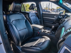 Used 2018  Ford Explorer 4d SUV FWD XLT at A Motors Sales & Finance near San Antonio, TX