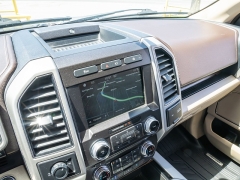 Used 2018  Ford F-150 2WD SuperCrew Lariat 5 1&sol;2 at A Motors Sales & Finance near San Antonio&comma; TX