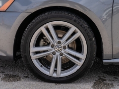 Used 2015  Volkswagen Passat TDI 4d Sedan SE at A Motors Sales & Finance near San Antonio&comma; TX