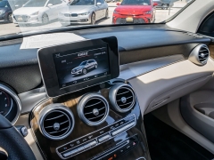 Used 2017  Mercedes-Benz GLC-Class 4d SUV GLC300 at A Motors Sales & Finance near San Antonio&comma; TX