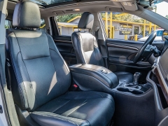 Used 2015 Toyota Highlander 4d SUV AWD Limited Platinum at A Motors Sales & Finance near San Antonio, TX