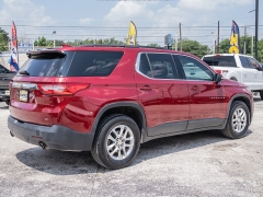 Used 2020  Chevrolet Traverse 4d SUV FWD LT Cloth w&sol;1LT at A Motors Sales & Finance near San Antonio&comma; TX