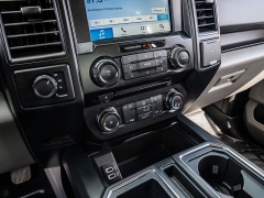 Used 2018  Ford F-150 4WD SuperCrew XL 5 1&sol;2 at A Motors Sales & Finance near San Antonio&comma; TX