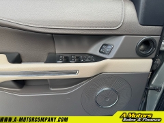 Used 2019 Ford Expedition Max 4d SUV 4WD XLT at A Motors Sales & Finance near San Antonio, TX