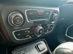 Used 2020 Jeep Compass 4d SUV FWD Latitude Altitude at A Motors Sales & Finance near San Antonio, TX
