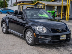 Used 2019  Volkswagen Beetle 2d Convertible 2&period;0T S at A Motors Sales & Finance near San Antonio&comma; TX