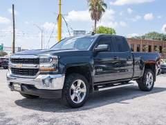 Used 2018  Chevrolet Silverado 1500 2WD Double Cab LT at A Motors Sales & Finance near San Antonio&comma; TX