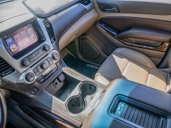 Used 2017  Chevrolet Suburban 4d SUV 4WD LT at A Motors Sales & Finance near San Antonio, TX