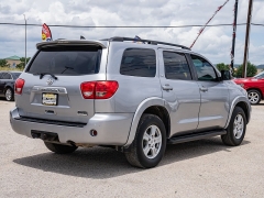 Used 2017  Toyota Sequoia 4d SUV RWD SR5 at A Motors Sales & Finance near San Antonio&comma; TX