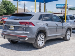 Used 2021  Volkswagen Atlas Cross Sport 2&period;0T SE w&sol;Technology FWD at A Motors Sales & Finance near San Antonio&comma; TX